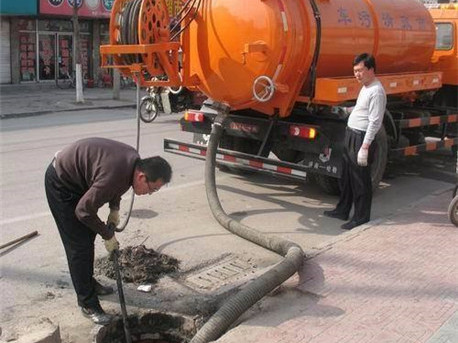 云龙清掏化粪池,健康生活从这里开始